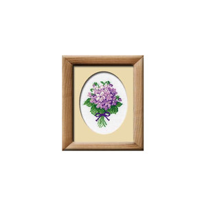 Borduurblad productfoto Borduurpakket Riolis ‘Violets’