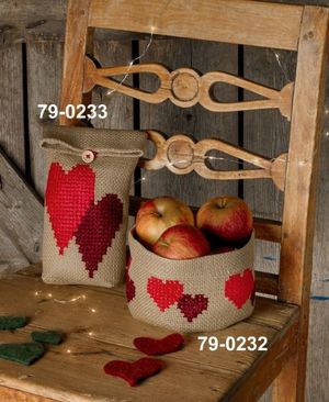 Borduurblad productfoto Borduurpakket Permin ‘Heart basket’
