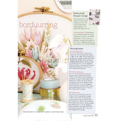 Borduurblad productfoto Patroon Frêle bloemen ingeljist in een ovale borduurring (3 ontwerpen) 2