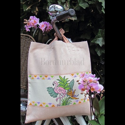 Borduurblad productfoto Tas met Flamingo's