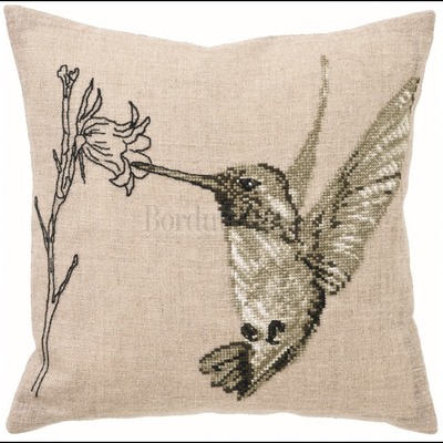 Borduurblad productfoto Borduurpakket kussen 'Hummingbird'