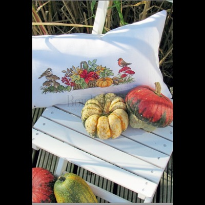 Borduurblad productfoto Patroon Kussen met herfsttafereel