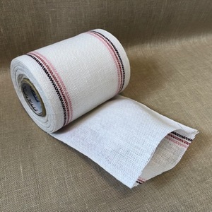 Borduurblad productfoto Vaupel & Heilenbeck Linnenband tube 10 cm breed per 10 cm 2