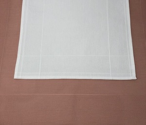 Borduurblad productfoto Tafelloper 45 x 100 cm Wit