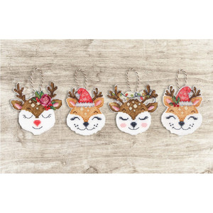 Borduurblad productfoto Borduurpakket Luca-S ‘Foxes and Deer’