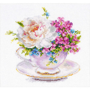 Borduurblad productfoto Borduurpakket Alisa ‘A cup with a Peony’