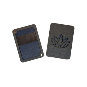 Borduurblad productfoto Naaldendoosje met magneetstrip