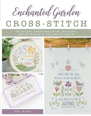 Borduurblad productfoto Boek Enchanted Garden Cross-Stitch - Gail Bussi