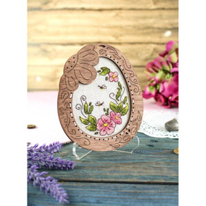 Borduurblad productfoto Borduurpakket MP Studia Houten ornament ‘Bloemen’ 2