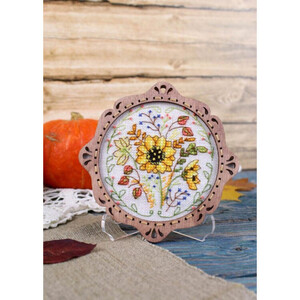 Borduurblad productfoto Borduurpakket MP Studia Houten ornament ‘Herfst’ 2