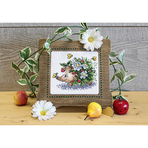 Borduurblad productfoto Borduurpakket MP Studia ‘Spring Hedgehog’ 2