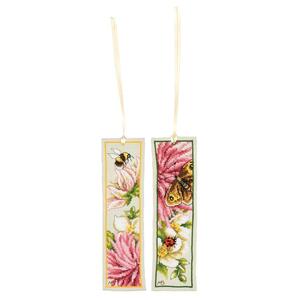 Borduurblad productfoto Borduurpakket LanArte Marjolein Bastin Boekenleggers set van 2 ‘Pink Silk Dahlia’