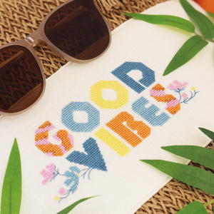 Borduurblad productfoto Patroon Good Vibes - Zweigart