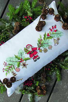 Borduurblad productfoto Digitaal patroon Kerstkussen - Lindner Kreuzstiche